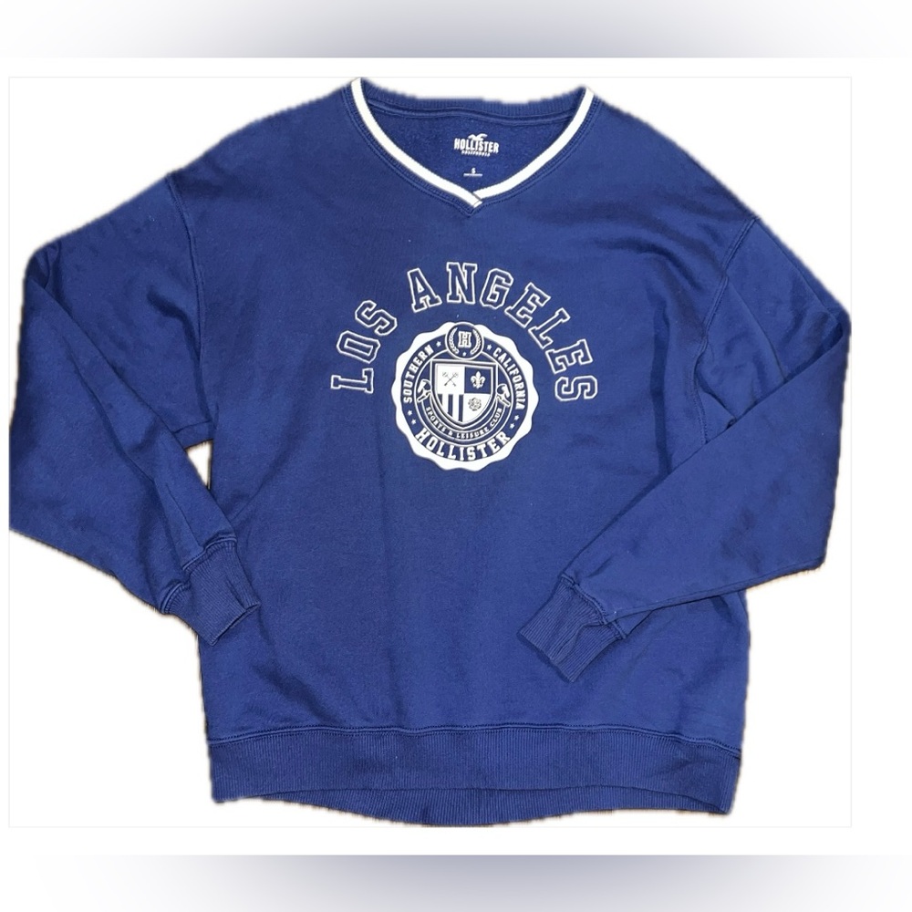 Sweatshirt - Picture 2 of 3